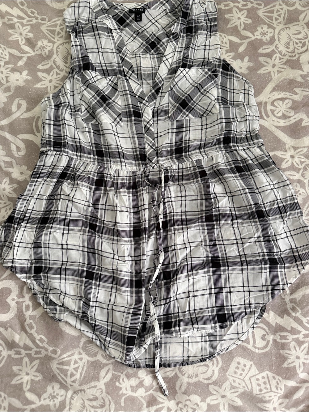 torrid Black and White Plaid Sleeveless Button Front Tie-Waist Top